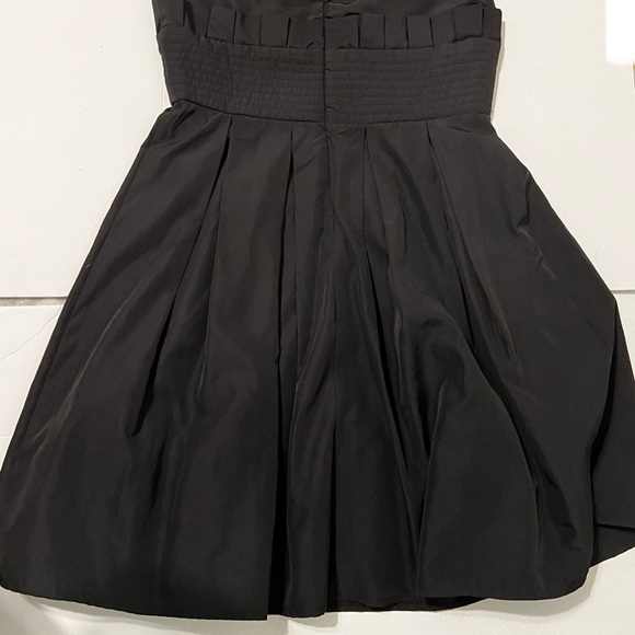 Charlotte Russe Junior Black Strapless Zipper Back Knee Length Dress Size 11 - Picture 3 of 10